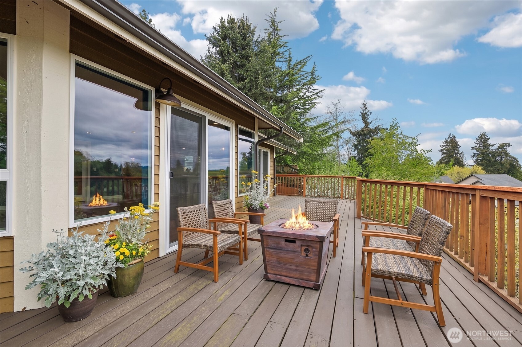 709 22nd Street Southwest Puyallup, WA 98371 - Photo 15 of 40