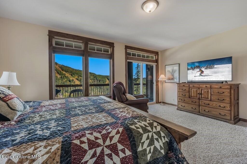 128 Mogul Hill Road, Unit 303 Sandpoint, ID 83864 - Photo 11 of 75 Primary Suite