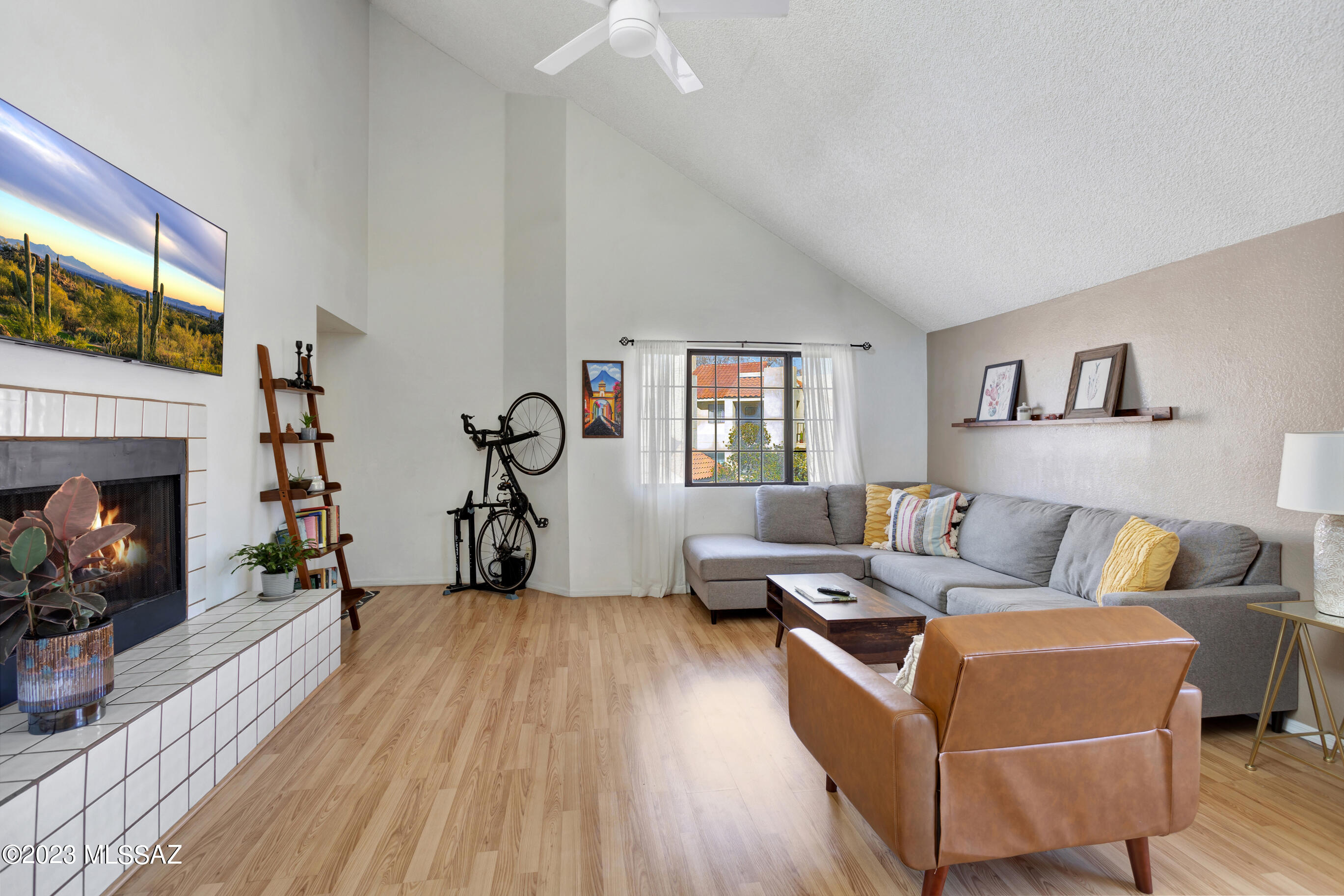 1200 East River Road, Unit J130 Tucson, AZ 85718 - Photo 2 of 21