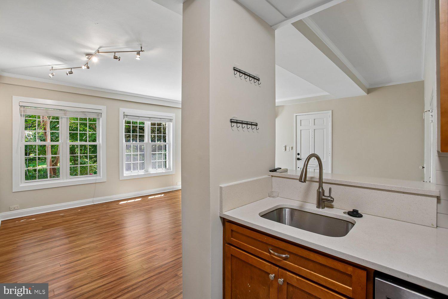 1730 Preston Road Alexandria, VA 22302 - Photo 9 of 64 Kitchen
