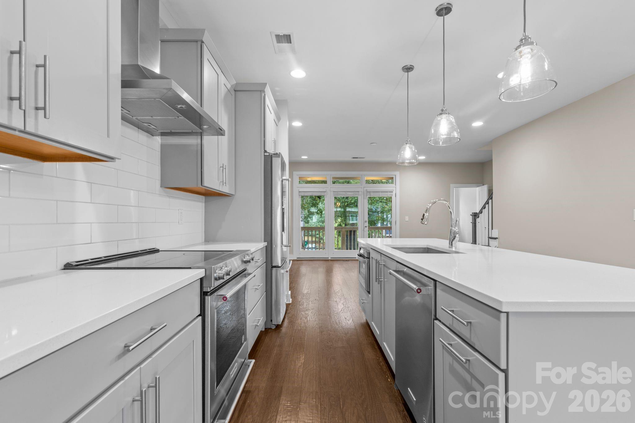 129 Grandin Road Charlotte, NC 28208 - Photo 18 of 35