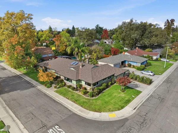$849,000 | 195 Baxter Avenue, Sacramento, CA 95815