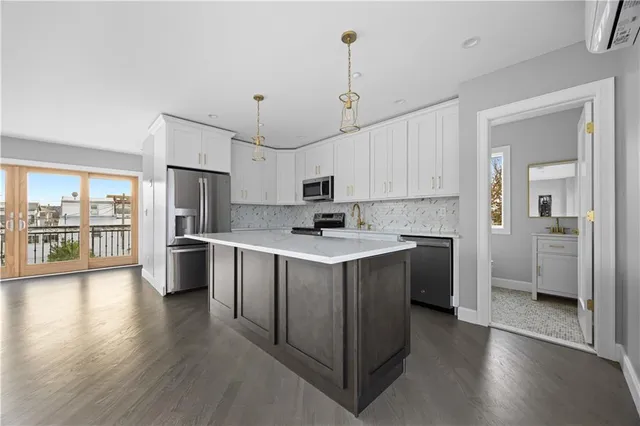 $989,000 | 62 Abbey Court | Gerritsen Beach