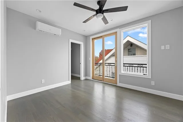 $989,000 | 62 Abbey Court | Gerritsen Beach