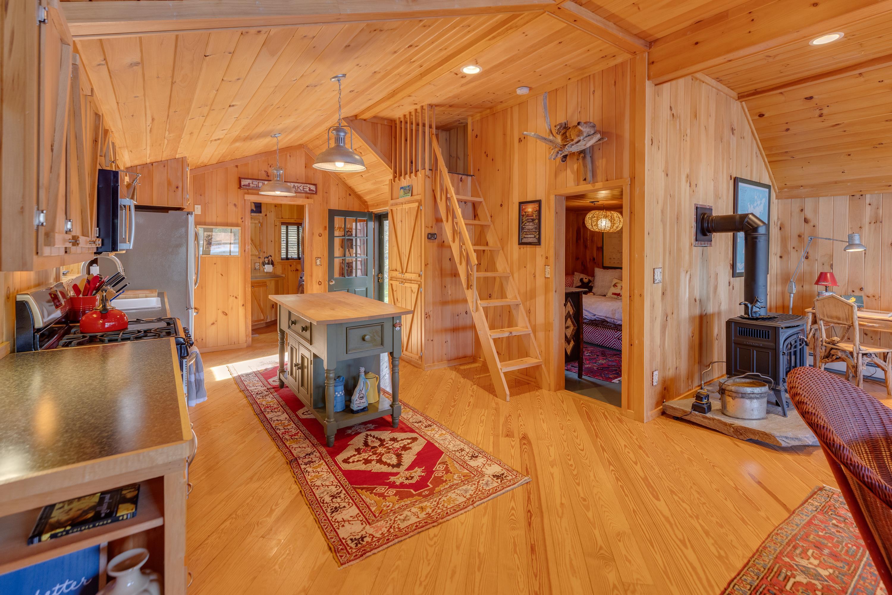 784 Us Rt 3, Unit 2 Holderness, NH 03245 - Photo 9 of 32 Gallery Image 9