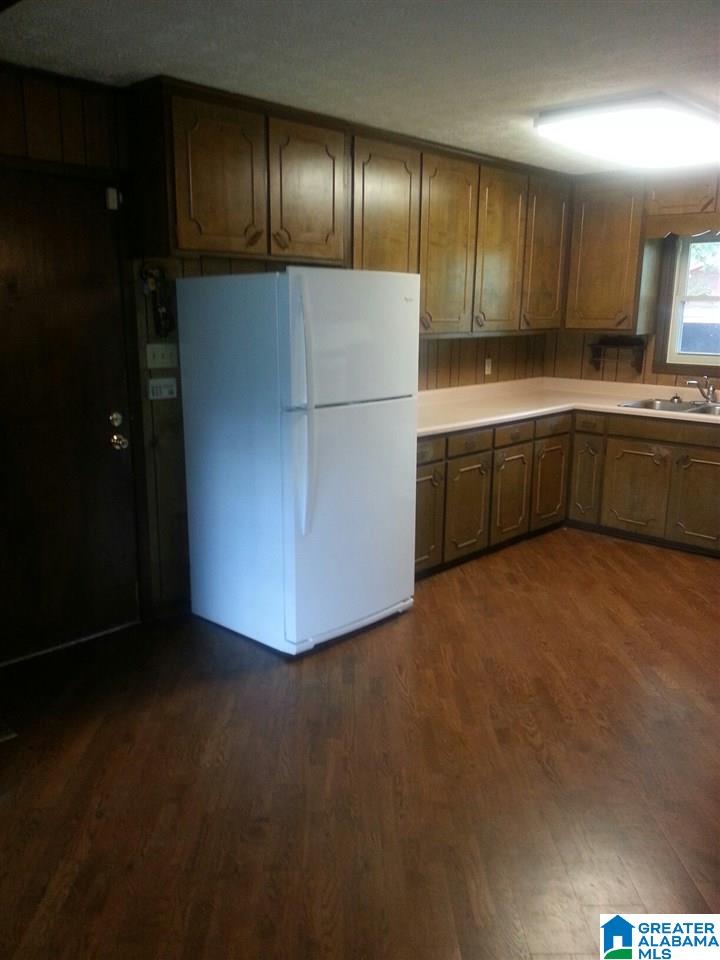 575 Chappell Street Sylacauga, AL 35151 - Photo 3 of 15