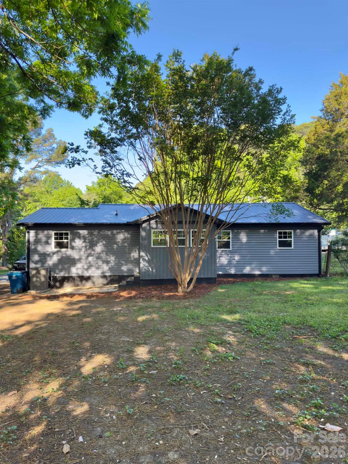 220 Dameron Street Star, NC 27356 - Photo 4 of 24