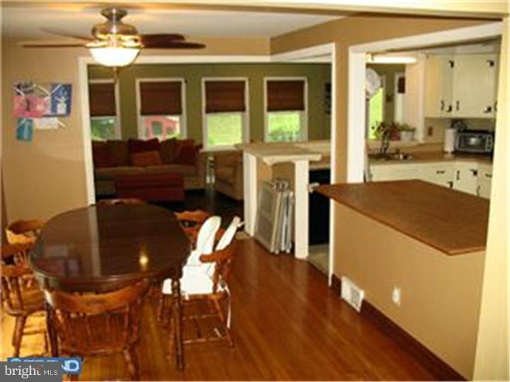 212 Gleaves Road Springfield, PA 19064 - Photo 8 of 12