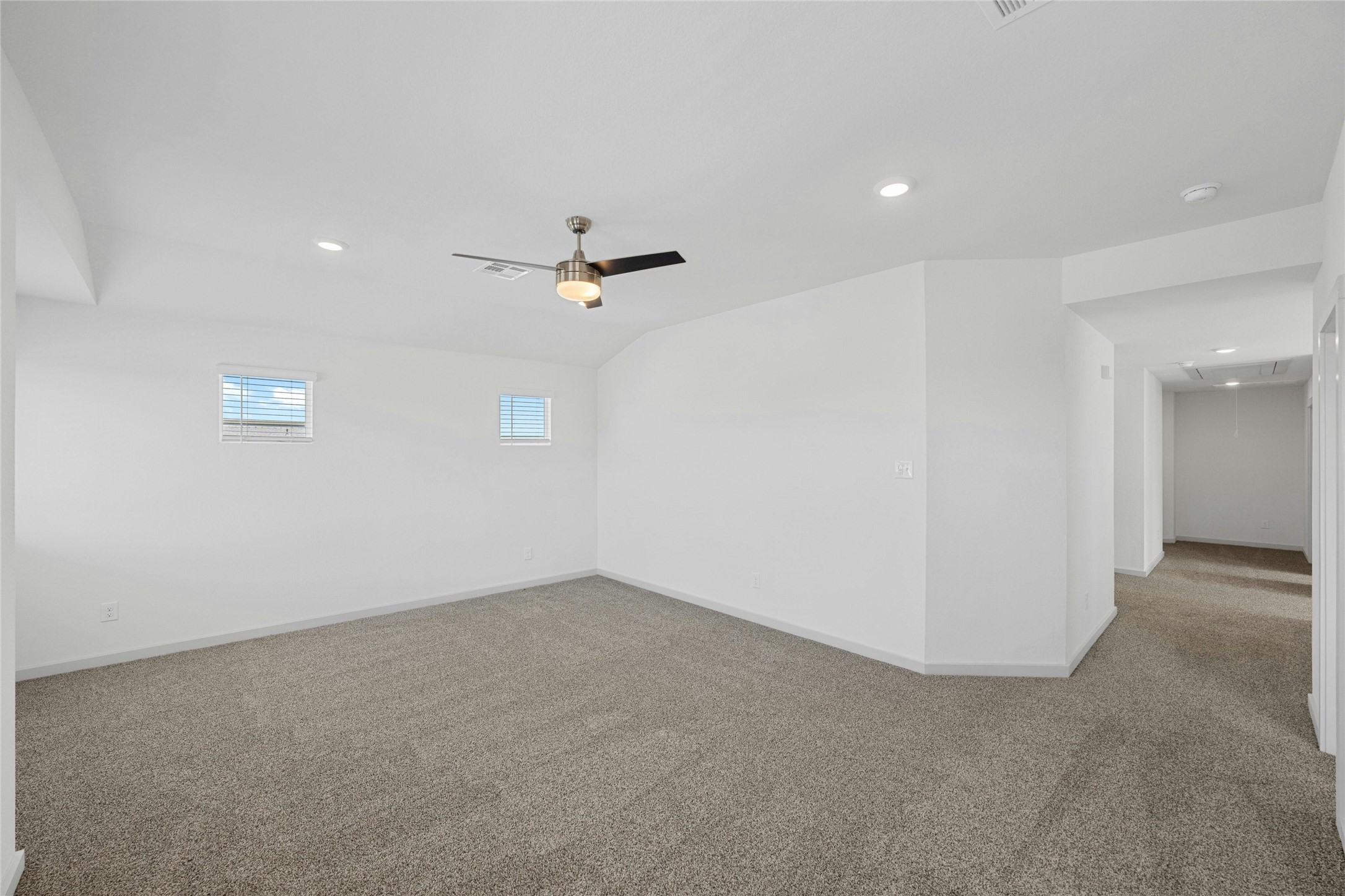432 Wilshire Road San Marcos, TX 78666 - Photo 22 of 33