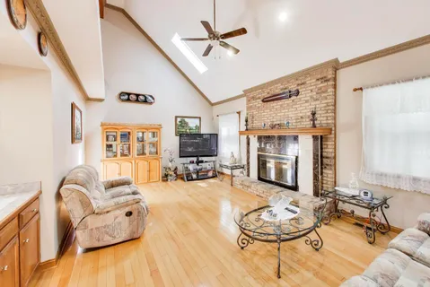 $539,000 | 1120 Redwood Drive, Algonquin, IL 60102
