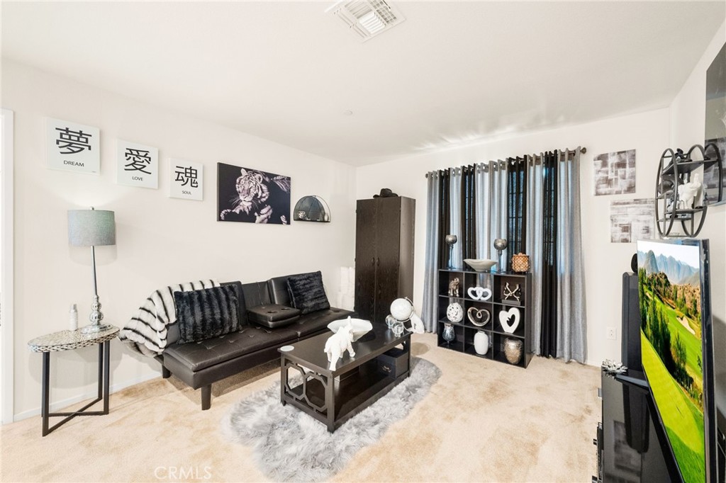 1179 Vallejo Street Perris, CA 92571 - Photo 12 of 36