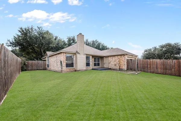 $2,895 | 7700 Glenoaks Drive, Frisco, TX 75034