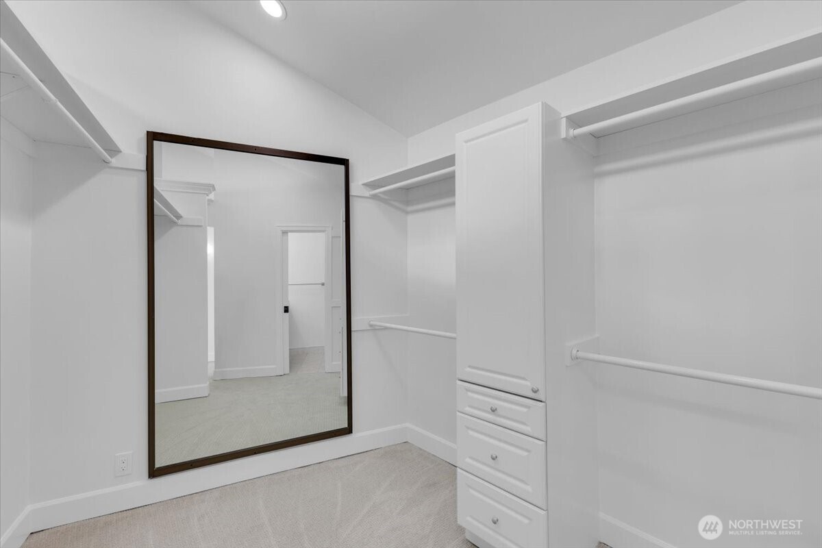 16015 Inglewood Road Northeast Kenmore, WA 98028 - Photo 14 of 37 a view of an empty walk in closet