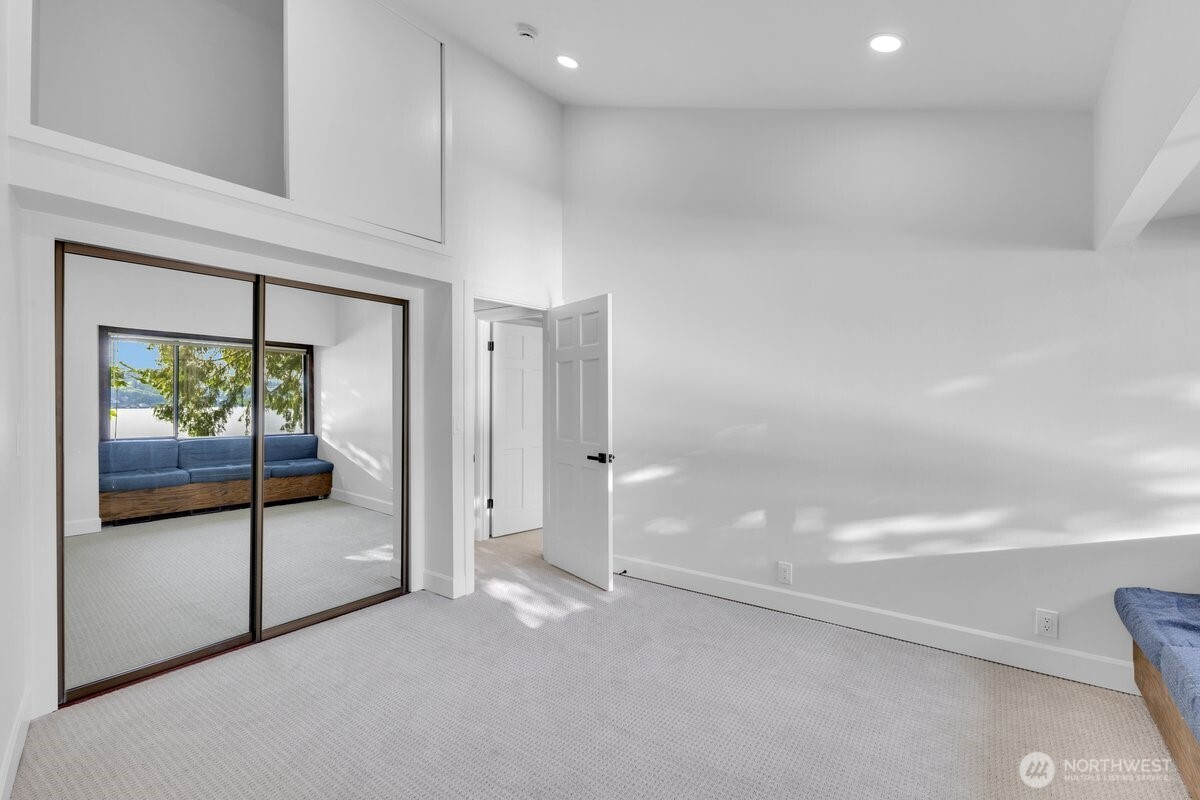 16015 Inglewood Road Northeast Kenmore, WA 98028 - Photo 18 of 37