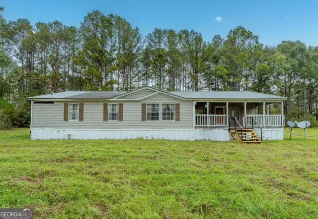 $330,000 | 1690 Smith Road, Waycross, GA 31503
