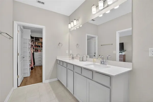 $590,000 | 10824 Whitland Grove Drive, Riverview, FL 33578