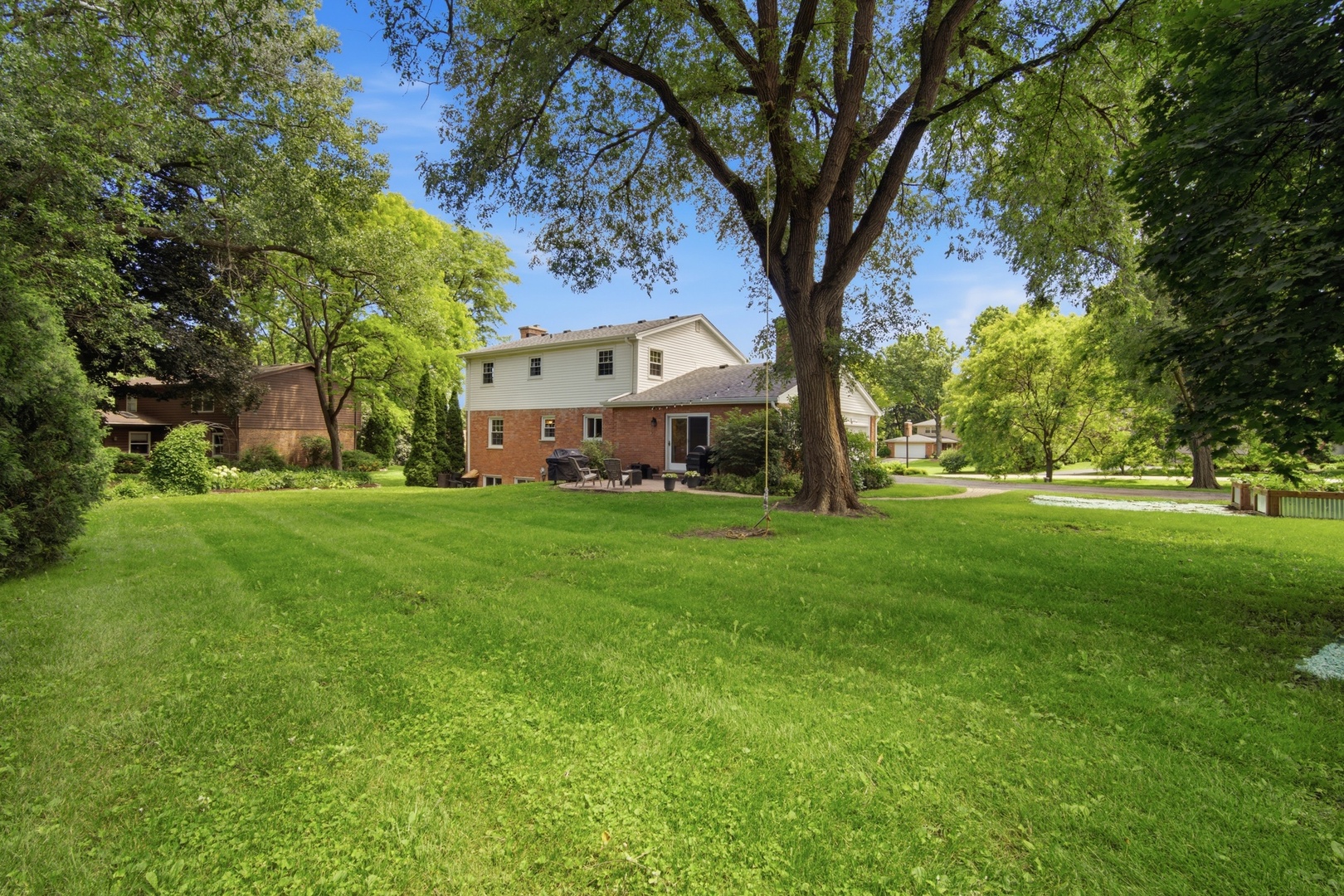 228 Stratford Lane Inverness, IL 60010 - Photo 28 of 34