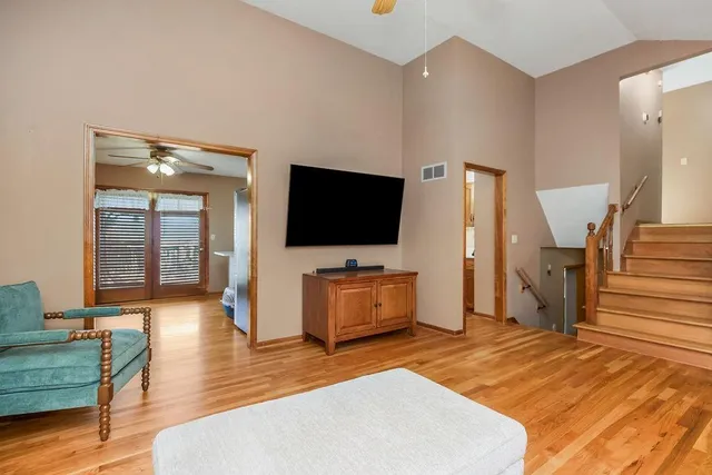 $315,000 | 1924 Northwest 62nd Terrace, Kansas City, MO 64151