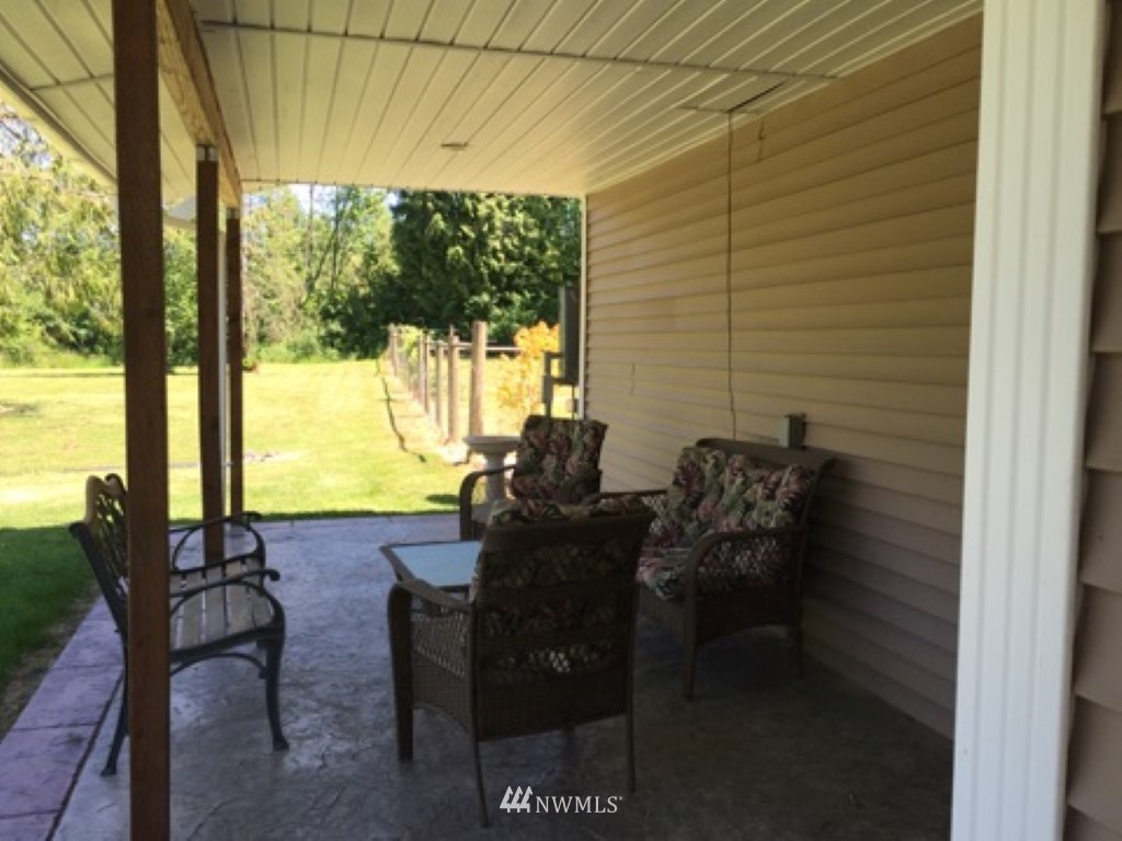 262 Burchett Road Onalaska, WA 98570 - Photo 11 of 16 Gallery Image 11