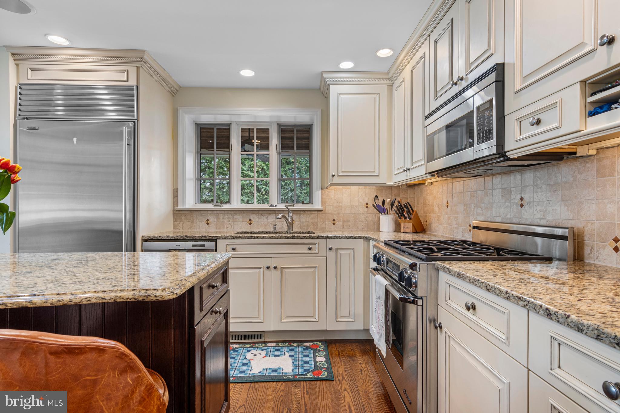 8 Cedarbrook Road Ardmore, PA 19003 - Photo 9 of 39 Stainless gas range