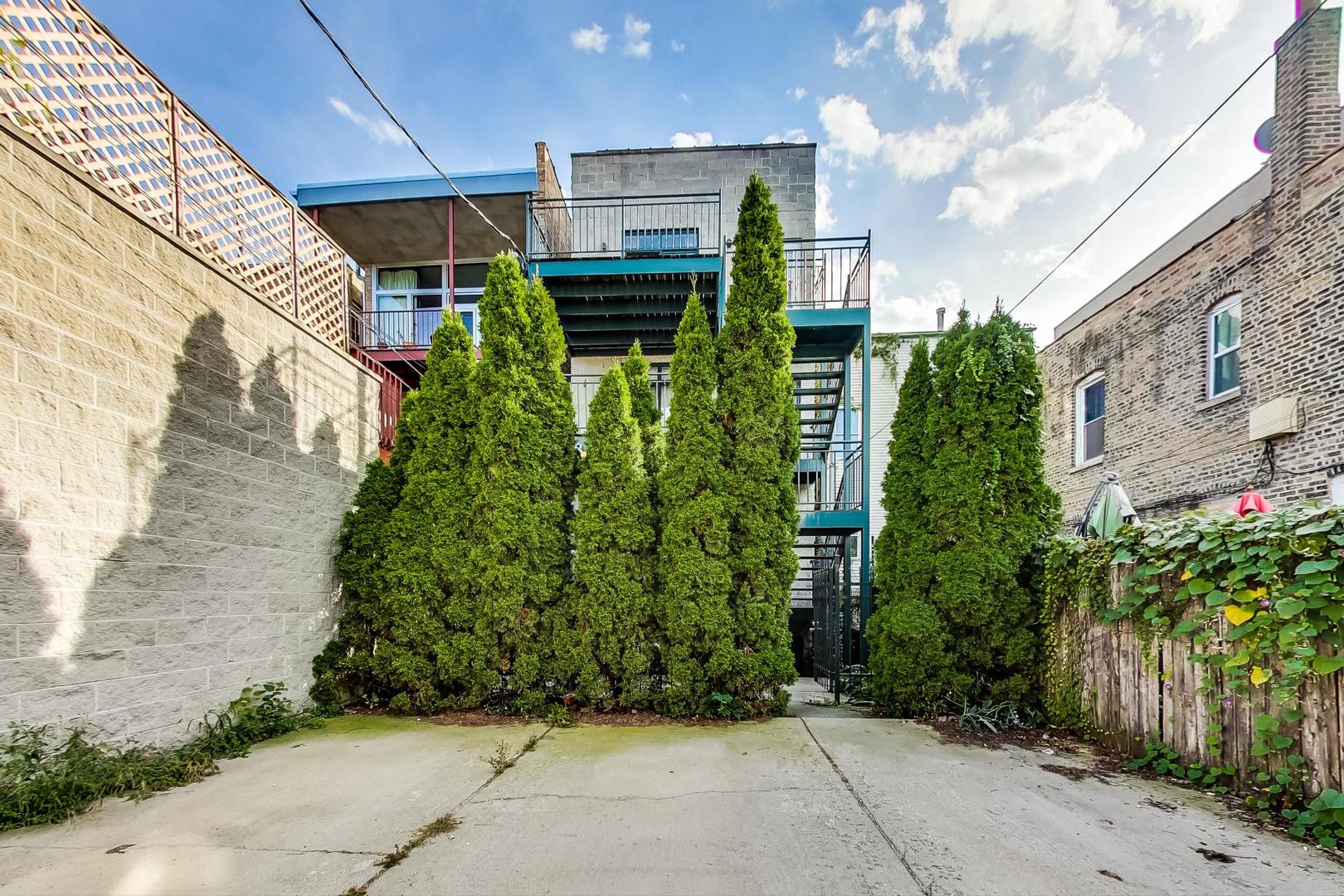 1932 West Crystal Street, Unit 2 Chicago, IL 60622 - Photo 12 of 23
