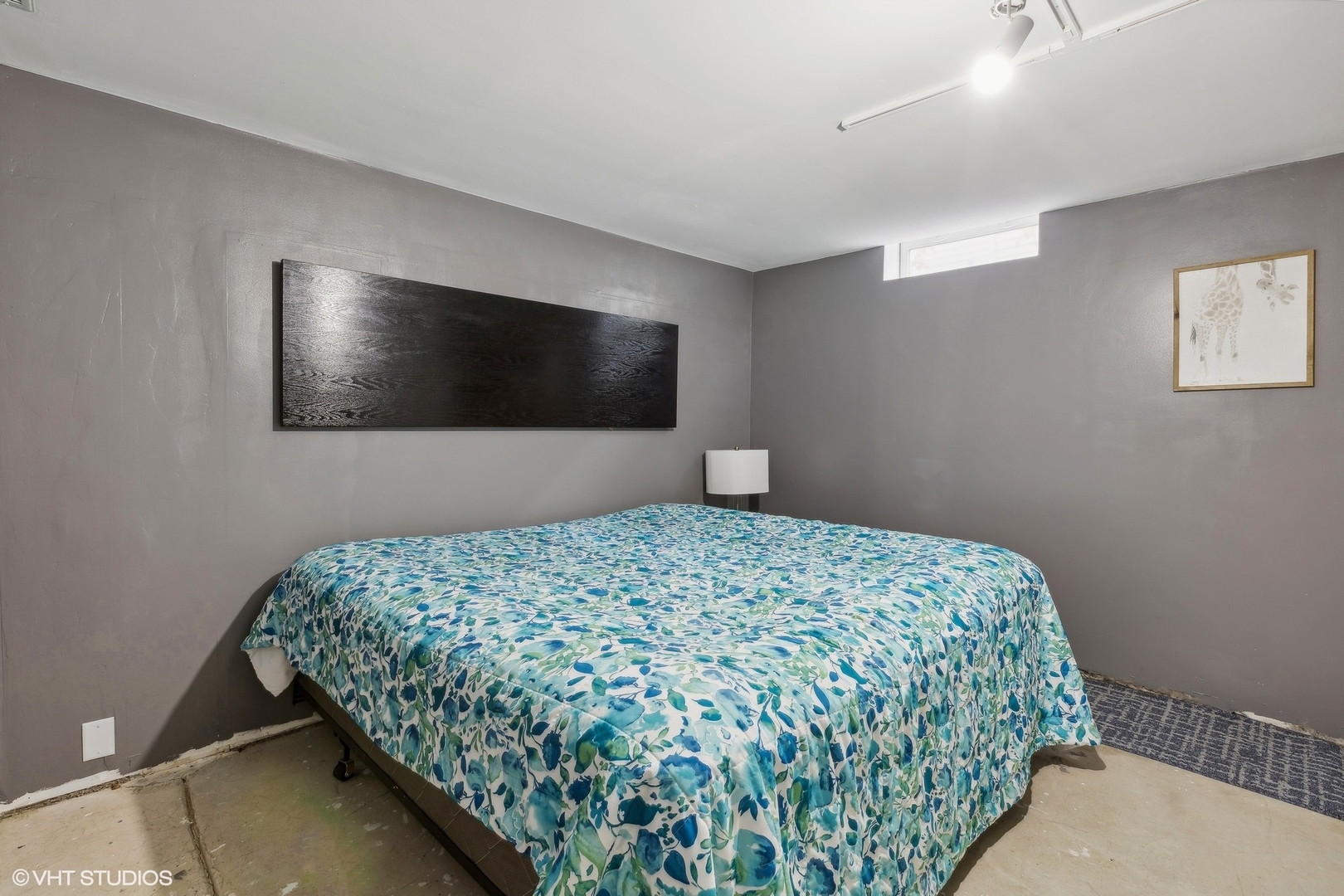 3243 Gresham Lane East Aurora, IL 60504 - Photo 18 of 28 a bedroom with a bed and a flat screen tv