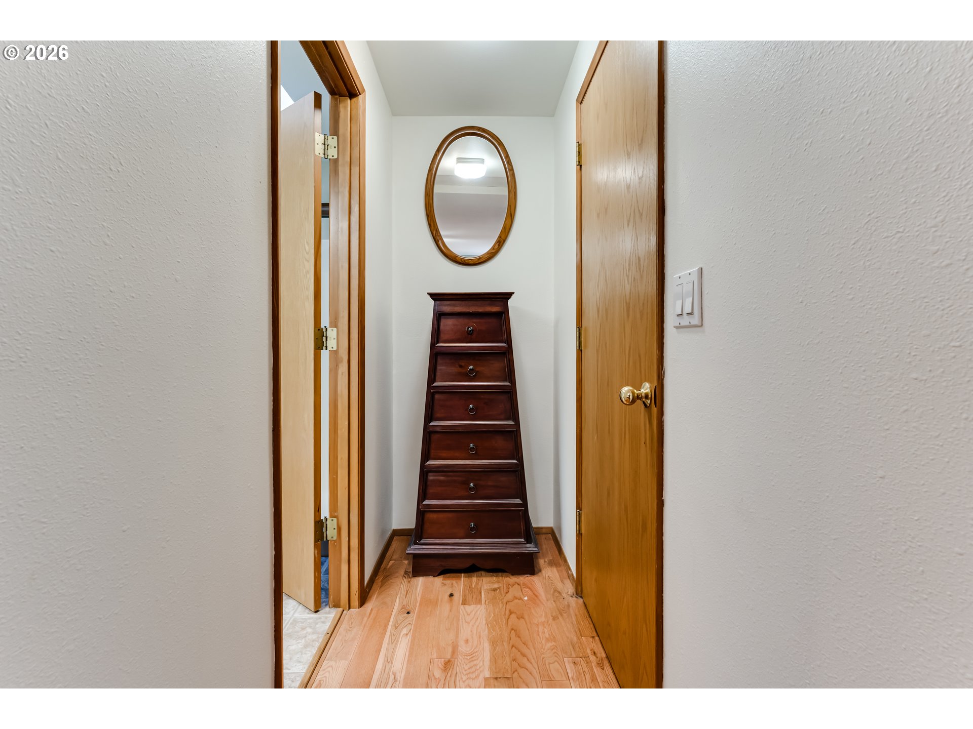 5131 Trevon Street Eugene, OR 97402 - Photo 23 of 42 a view of entryway with wooden floor