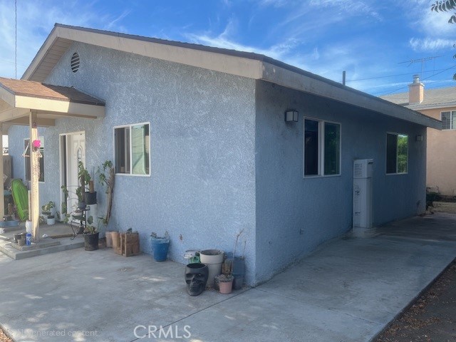 1355 South Downey Road East Los Angeles, CA 90023 - Photo 2 of 6 a view of a patio area