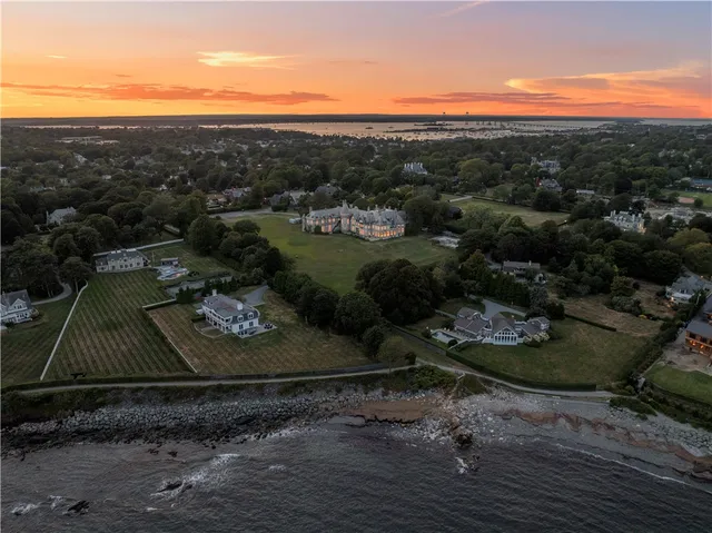 $28,500,000 | 207 Ruggles Avenue, Newport, RI 02840