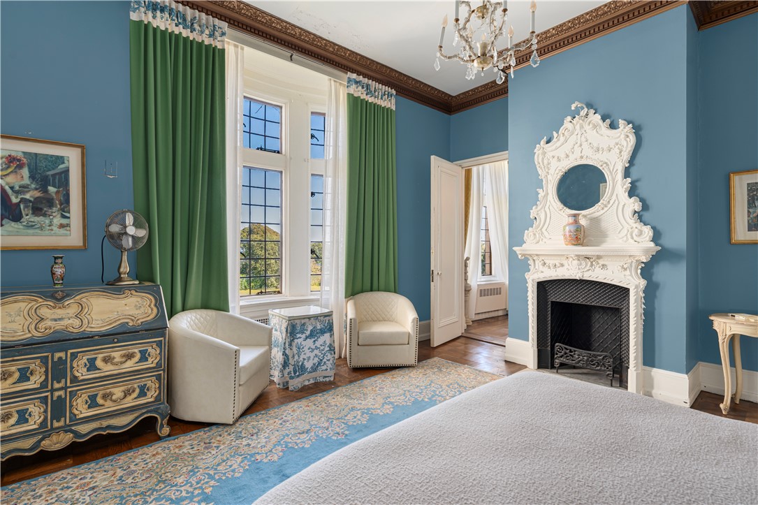 207 Ruggles Avenue Newport, RI 02840 - Photo 29 of 34