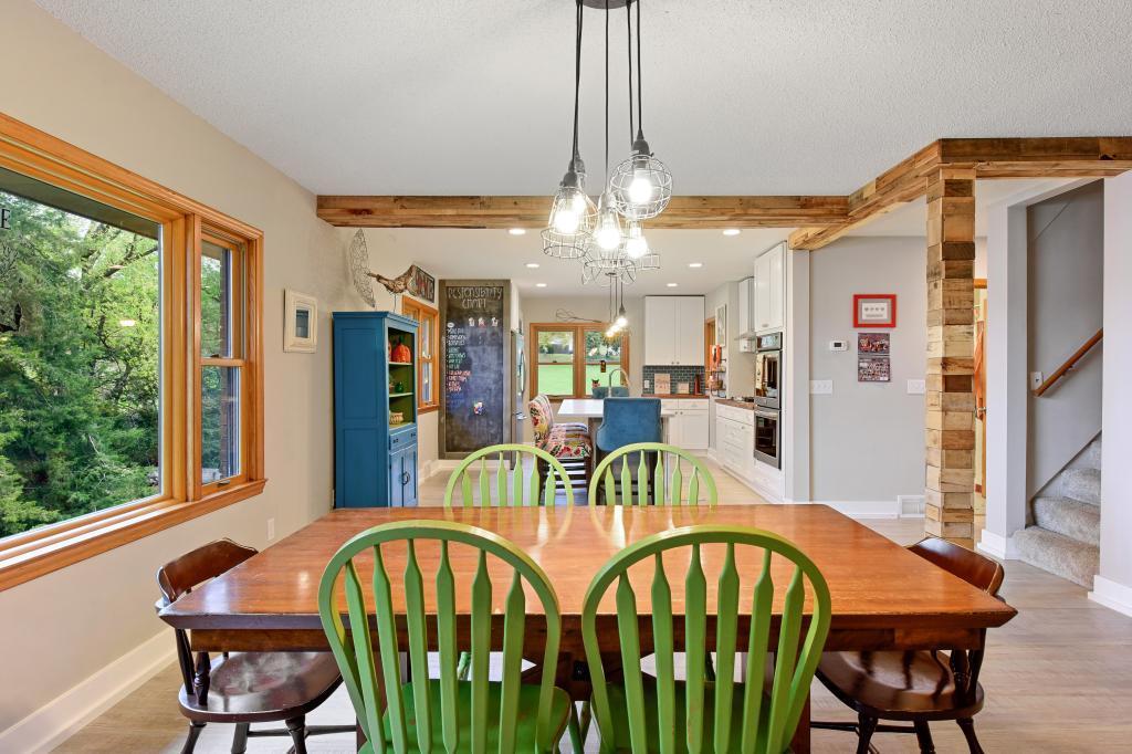 22090 Bracketts Road Shorewood, MN 55331 - Photo 8 of 34