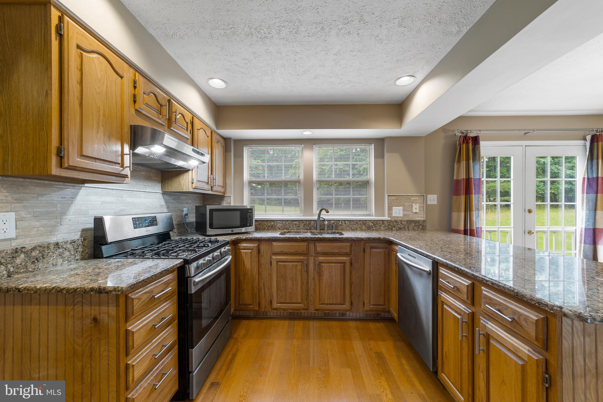 6 Raintree Court Sicklerville, NJ 08081 - Photo 12 of 32