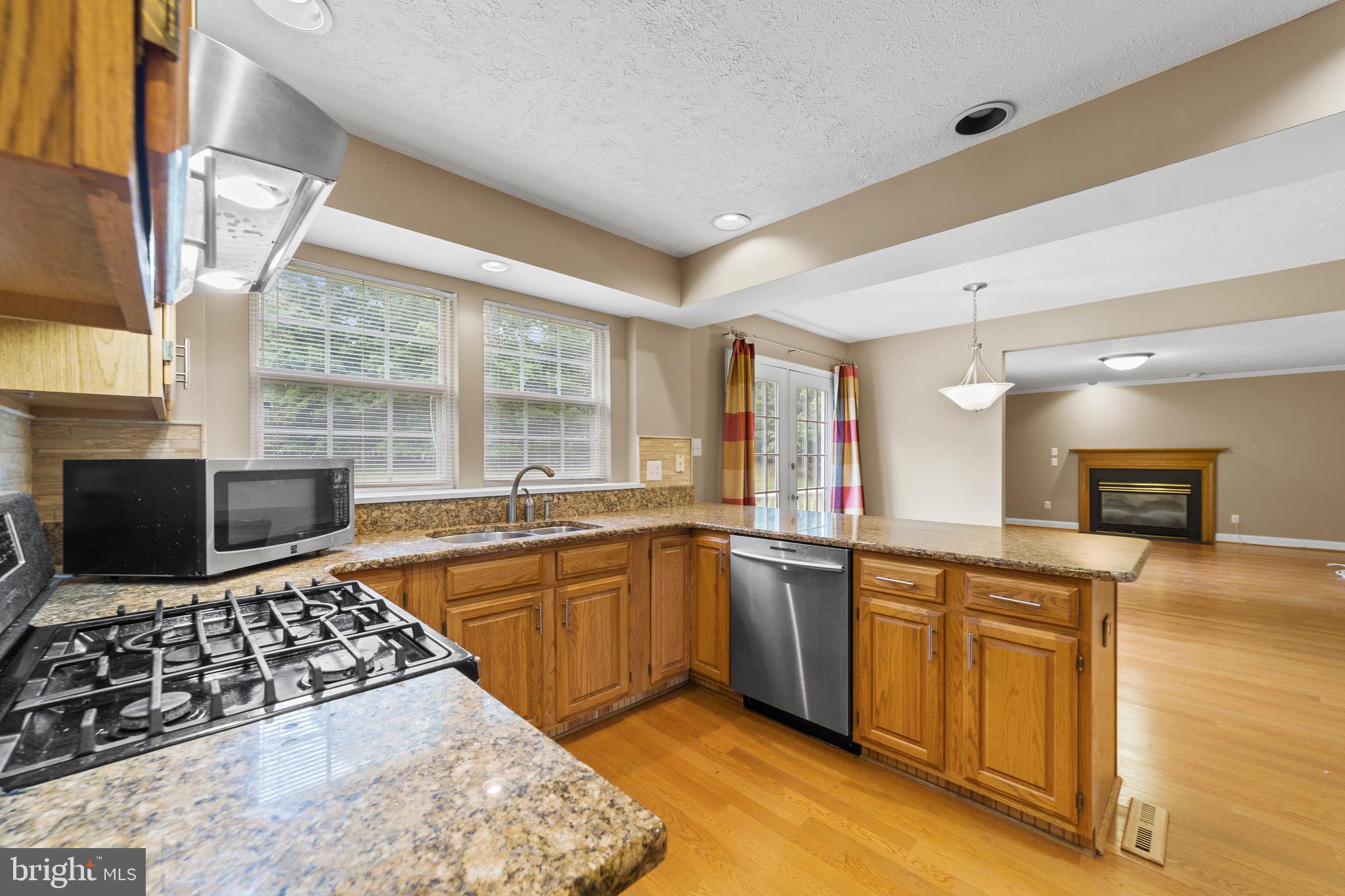 6 Raintree Court Sicklerville, NJ 08081 - Photo 13 of 32