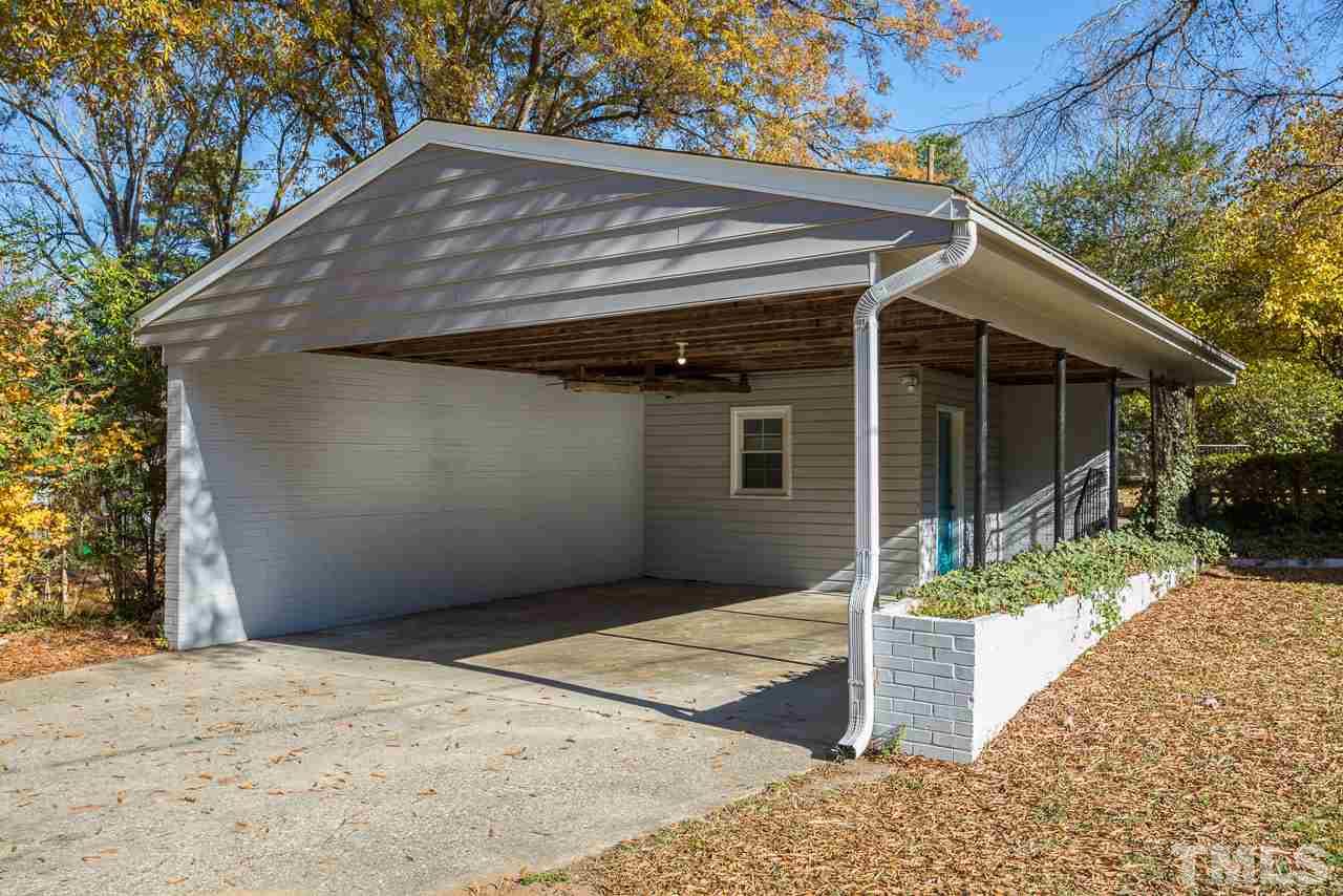 1002 Brighton Road Raleigh, NC 27610 - Photo 4 of 25