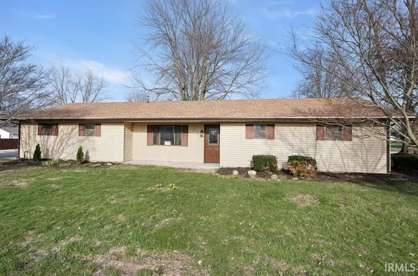$240,000 | 201 North Garrison Avenue, Ashley, IN 46705