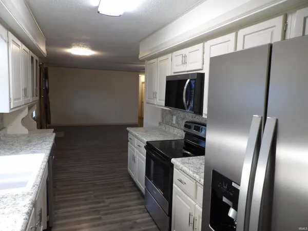 $240,000 | 201 North Garrison Avenue, Ashley, IN 46705