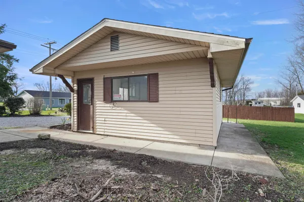 $240,000 | 201 North Garrison Avenue, Ashley, IN 46705