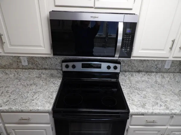 $240,000 | 201 North Garrison Avenue, Ashley, IN 46705