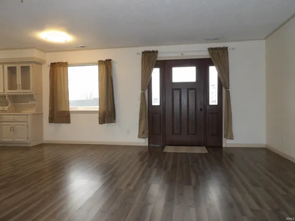 $240,000 | 201 North Garrison Avenue, Ashley, IN 46705