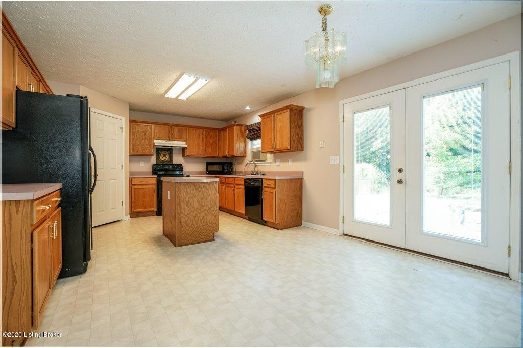 8217 Adams Run Road Louisville, KY 40228 - Photo 6 of 31 006-8217-6_m