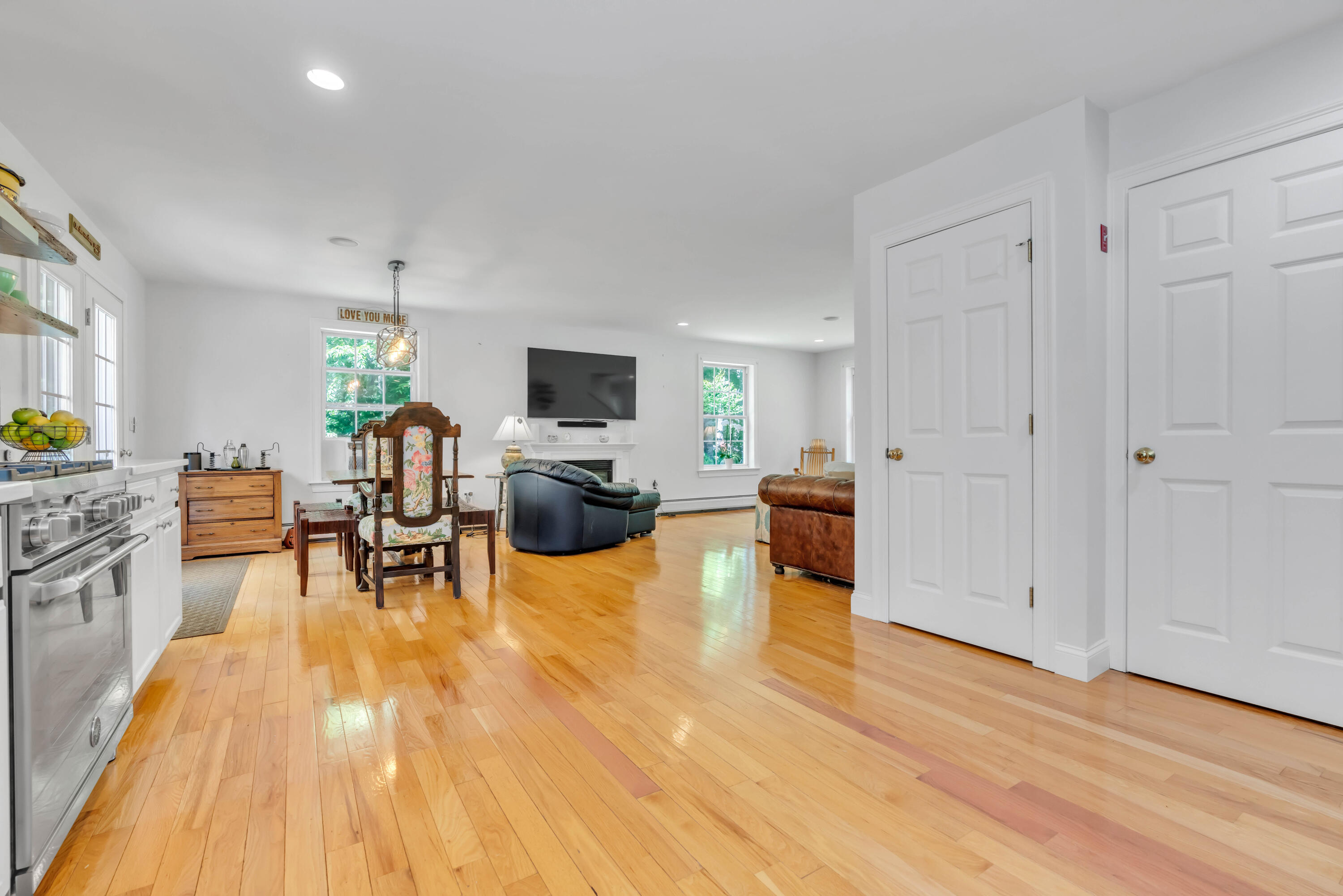 106 Mt Hope Road Sanford, ME 04073 - Photo 7 of 37 _DSC0368