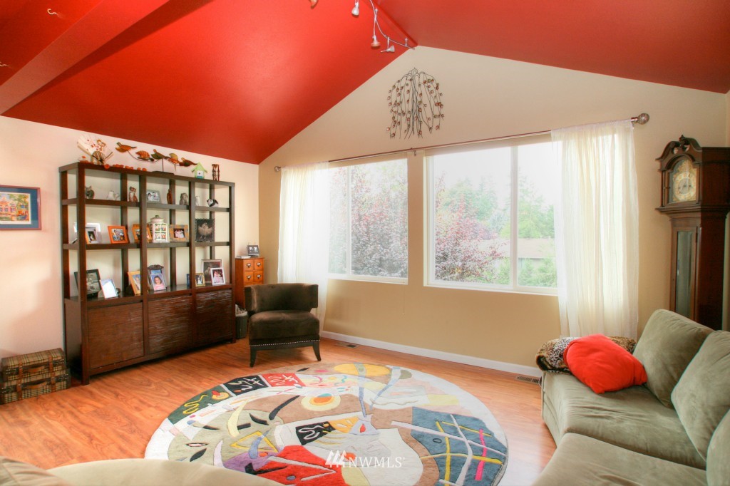 16133 122nd Place Northeast Bothell, WA 98011 - Photo 2 of 13