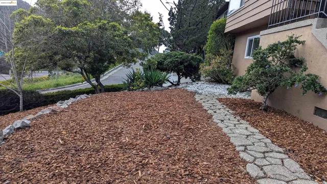 $5,300 | Sequoyah Highlands, Oakland, CA 94605