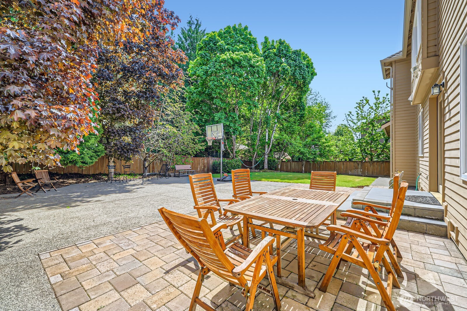 20933 37th Avenue Southeast Bothell, WA 98021 - Photo 19 of 26