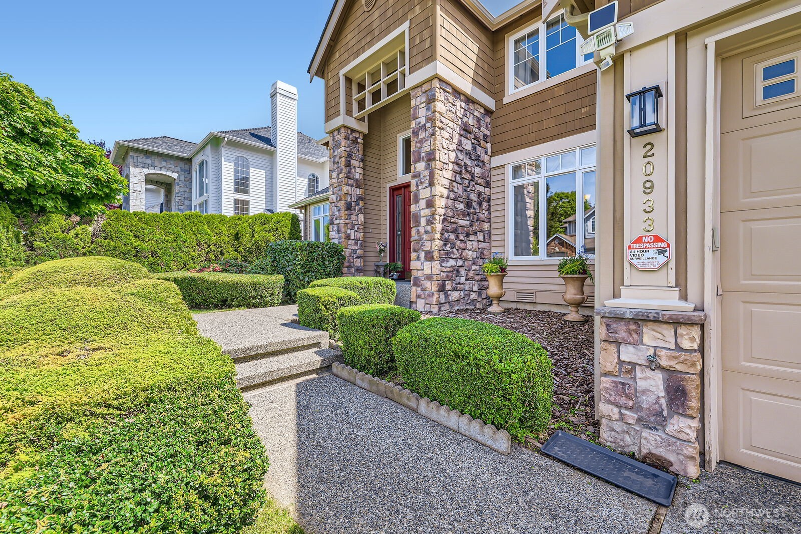 20933 37th Avenue Southeast Bothell, WA 98021 - Photo 2 of 26