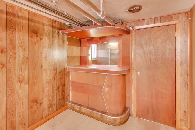 $350,000 | 1601 Sherman Place, Des Plaines, IL 60016