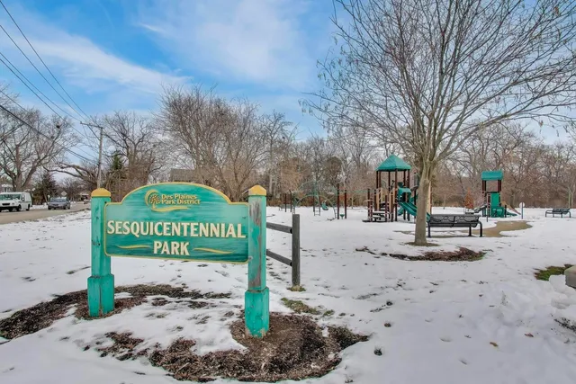 $350,000 | 1601 Sherman Place, Des Plaines, IL 60016