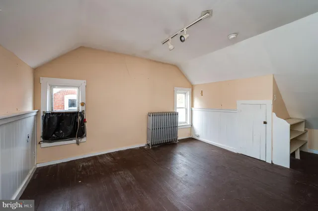 $1,700 | 121 West Arch Street, Fleetwood, PA 19522