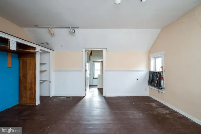 $1,700 | 121 West Arch Street, Fleetwood, PA 19522