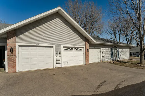$245,000 | 1937 Cabernet Lane Northwest, Rochester, MN 55901
